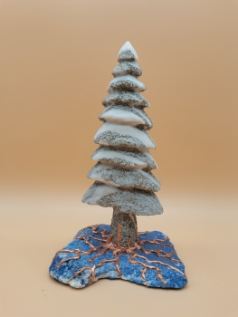 Binntree mit Kupferwurzeln