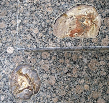 Preview: Außentreppe aus finischen Baltic brown Granit