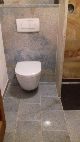 Blau – Gelb – Anthrazit Bad