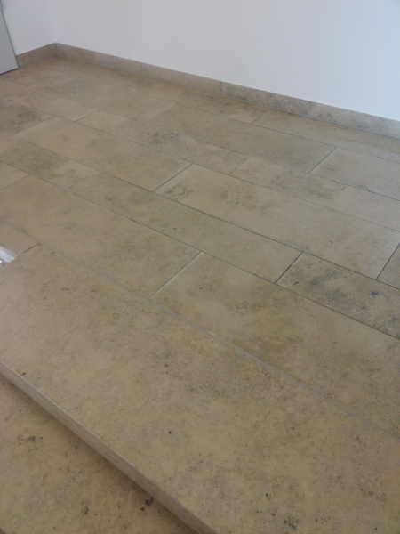 Jura grau gestrahlt und gebürstet