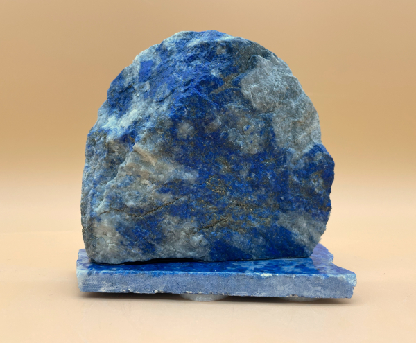 Lapis-Engele auf Sockelplatte